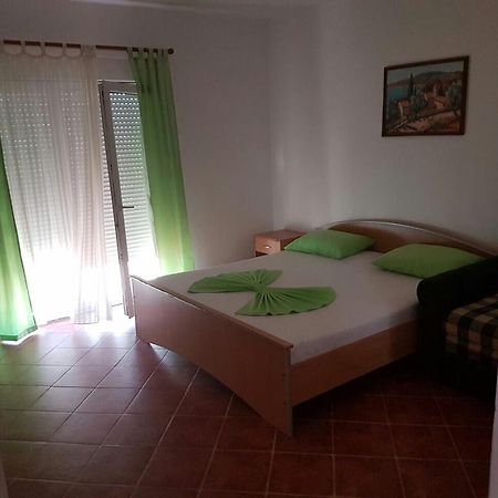 Guesthouse Mb Knezevic Будва Екстериор снимка