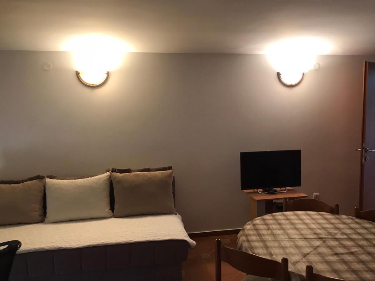 Guesthouse Mb Knezevic Будва Екстериор снимка